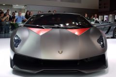 Lamborghini-Sesto-Elemento-front