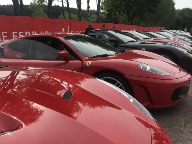 ferrari supercar